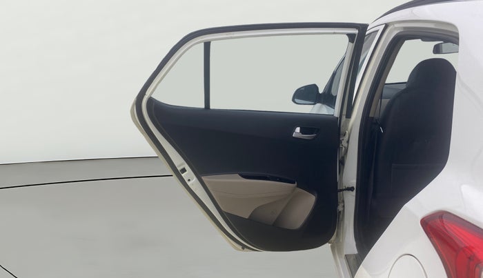 2015 Hyundai Grand i10 SPORTZ 1.2 KAPPA VTVT, Petrol, Manual, 94,261 km, LHS Rear Door