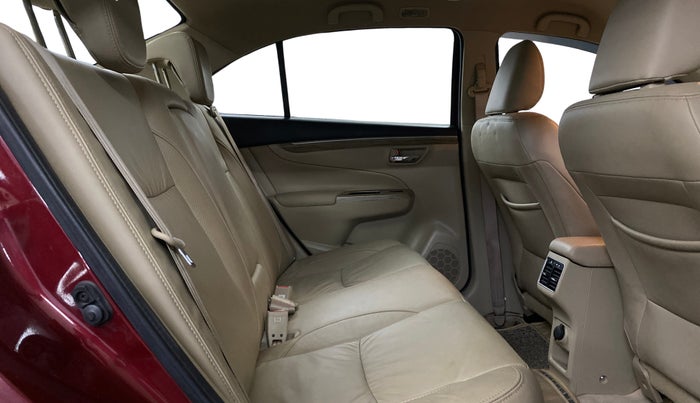 2020 Maruti Ciaz ALPHA  AT 1.5 SHVS PETROL, Petrol, Automatic, 39,077 km, Right Side Rear Door Cabin