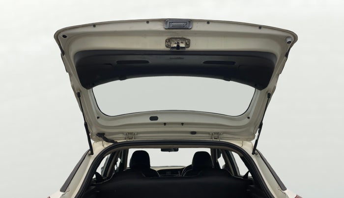 2015 Hyundai Elite i20 MAGNA 1.2, Petrol, Manual, 98,620 km, Boot Door Open