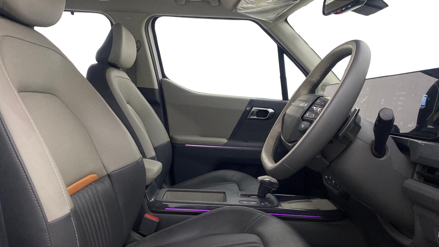 2025 KIA SYROS HTX Plus (O) 1.0 Turbo 7DCT, Petrol, Automatic, 3,947 km, Right Side Front Door Cabin