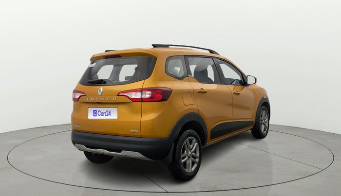 2019 Renault TRIBER RXZ, Petrol, Manual, 27,832 km, Right Back Diagonal