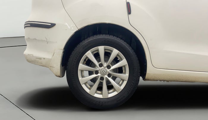 2015 Maruti Ertiga VXI, Petrol, Manual, 74,200 km, Right Rear Wheel