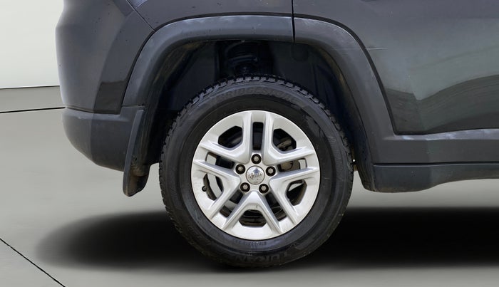 2019 Jeep Compass SPORT PLUS 1.4 PETROL, Petrol, Manual, 1,36,754 km, Right Rear Wheel