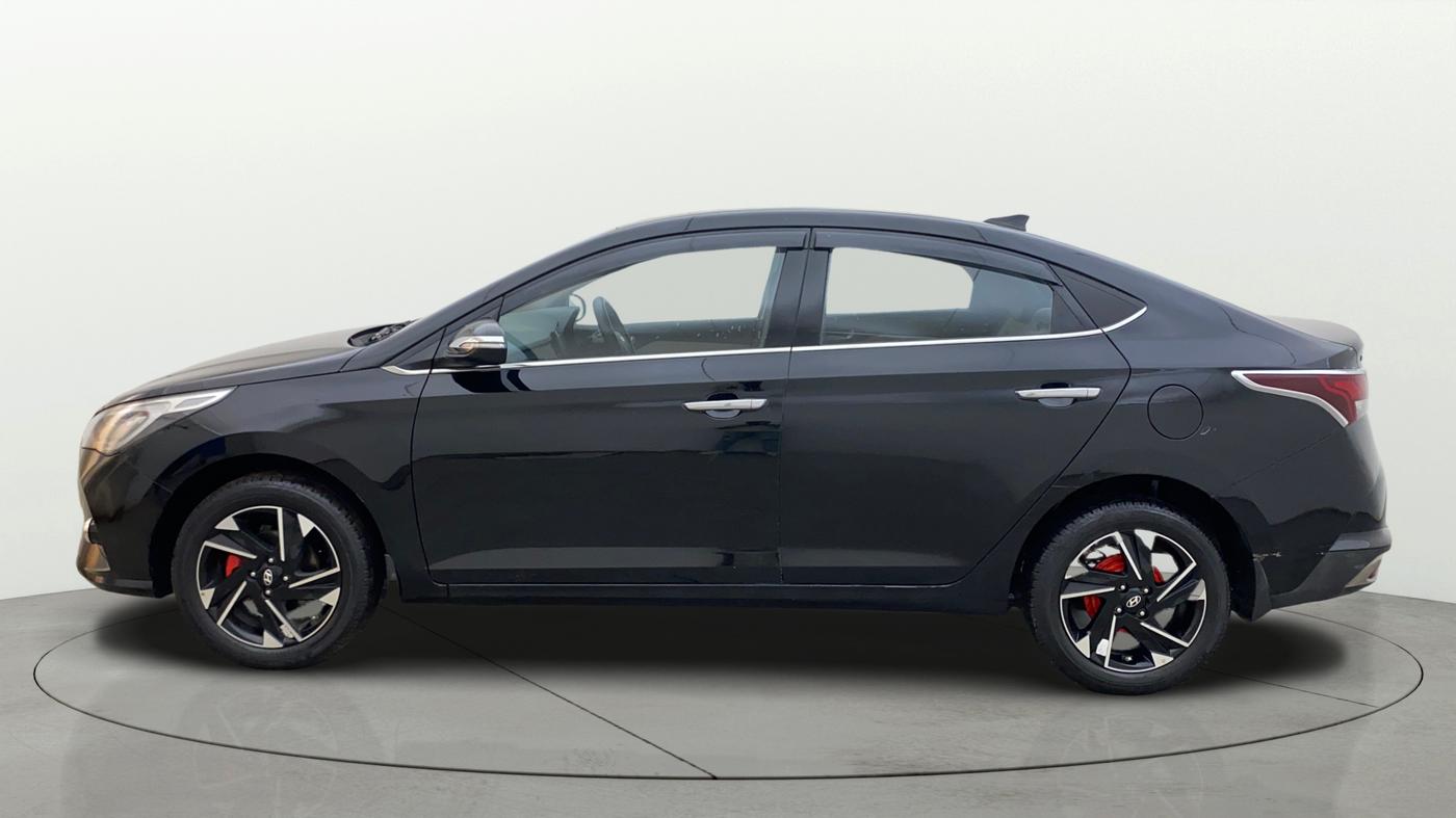 2022 Hyundai Verna SX (O)1.5 VTVT, Petrol, Manual, 36,787 km, Left Side