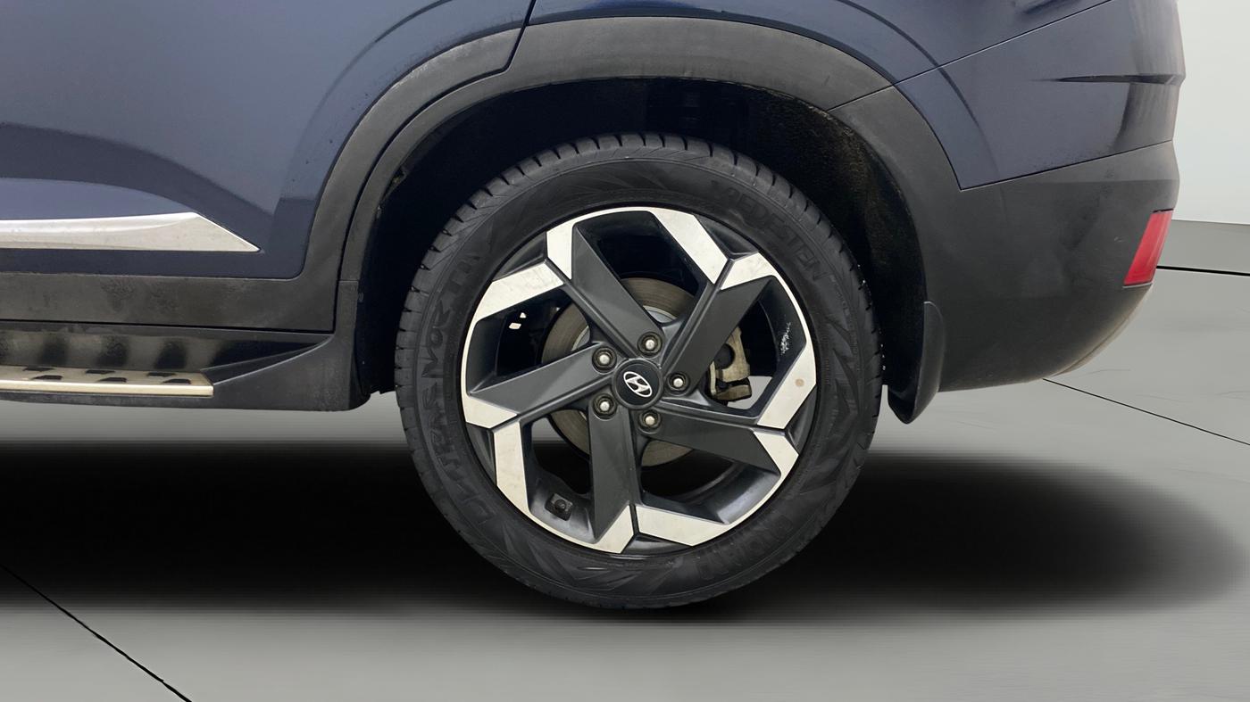 2023 Hyundai ALCAZAR 2.0 SIGNATURE (O) AT 7STR, Petrol, Automatic, 94,654 km, Left Rear Wheel