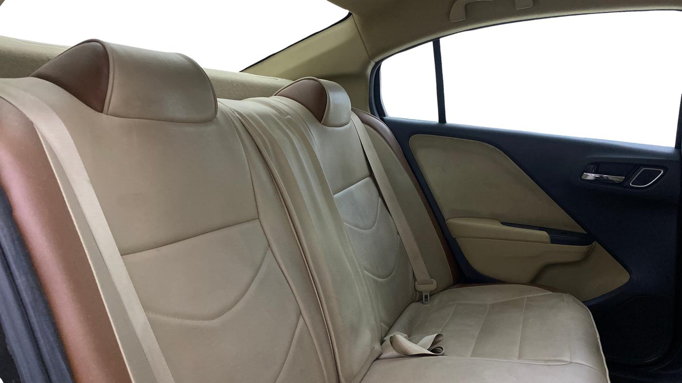 2020 Honda City 1.5L I-VTE V CVT, Petrol, Automatic, 1,08,739 km, Right Side Rear Door Cabin