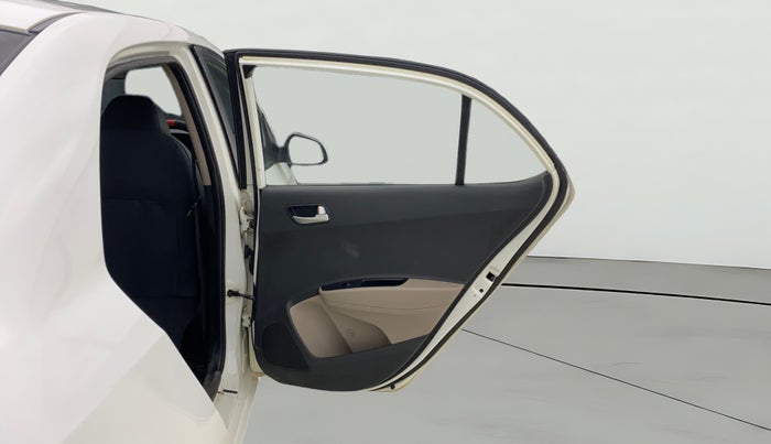 2015 Hyundai Xcent S 1.2, CNG, Manual, 97,853 km, RHS Rear Door