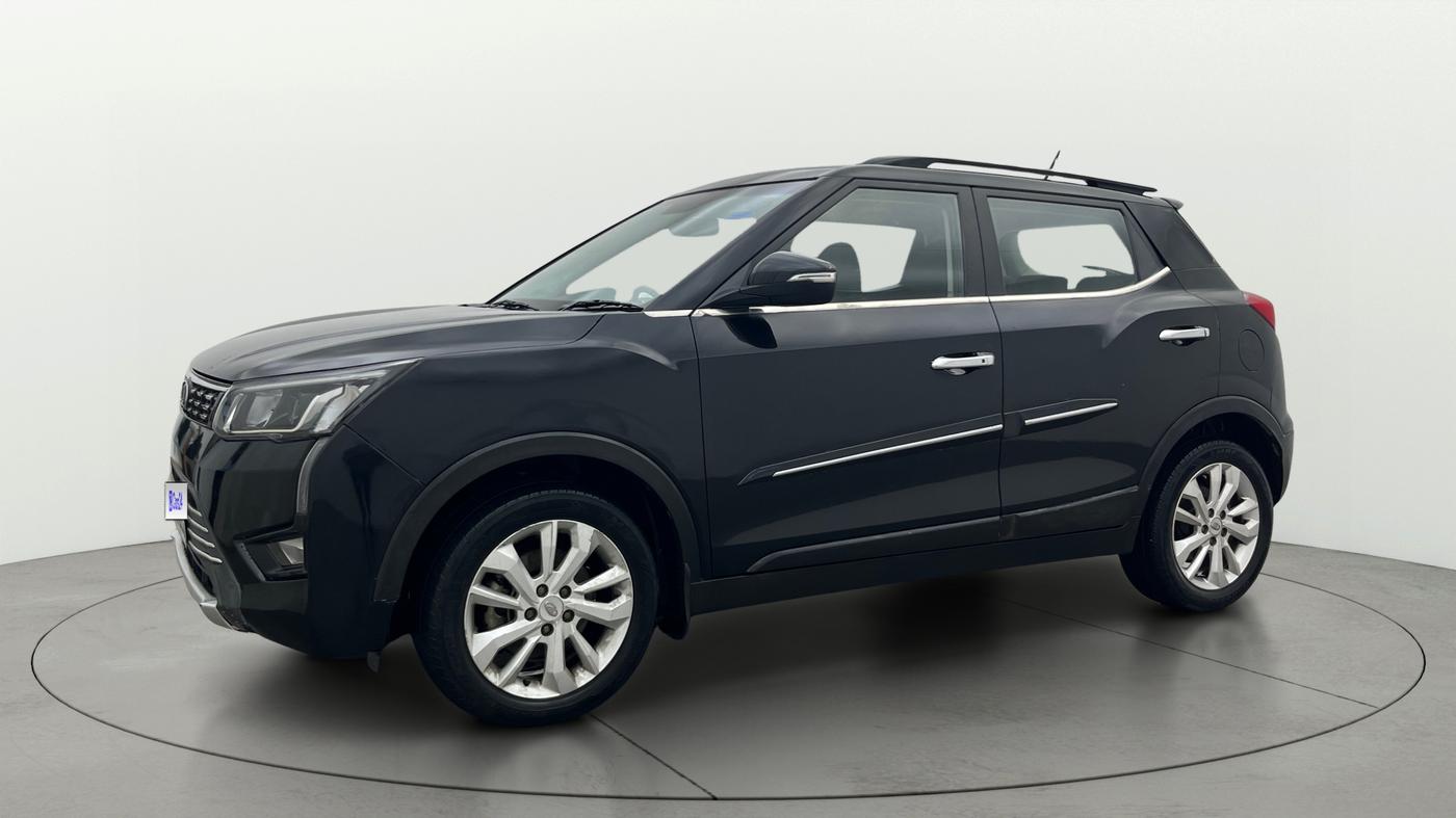 2019 Mahindra XUV300 W8 1.2 PETROL, Petrol, Manual, 55,445 km, Left Front Diagonal