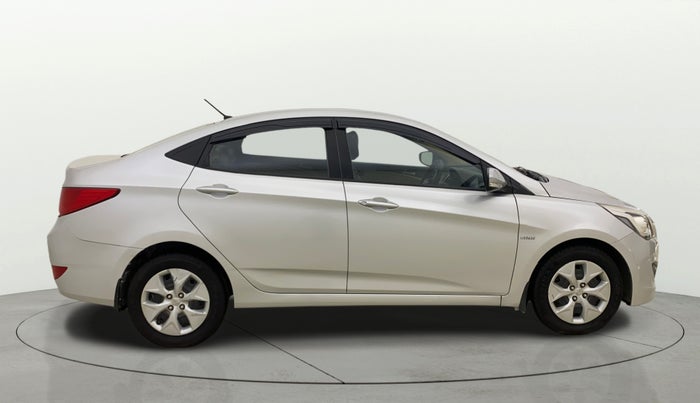 2016 Hyundai Verna 1.6 CRDI S, Diesel, Manual, 1,20,751 km, Right Side View