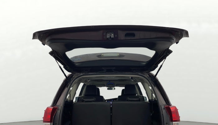 2016 Toyota Innova Crysta 2.4 VX 7 STR, Diesel, Manual, 68,815 km, Boot Door Open