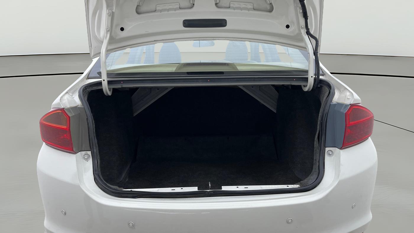 2014 Honda City 1.5L I-DTEC V, Diesel, Manual, 1,07,097 km, Boot Open Zoomed View