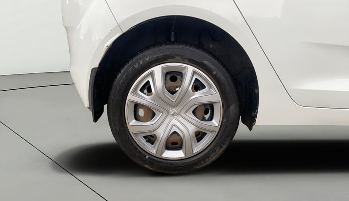 2021 Tata ALTROZ XM PLUS PETROL, Petrol, Manual, 28,422 km, Right Rear Wheel