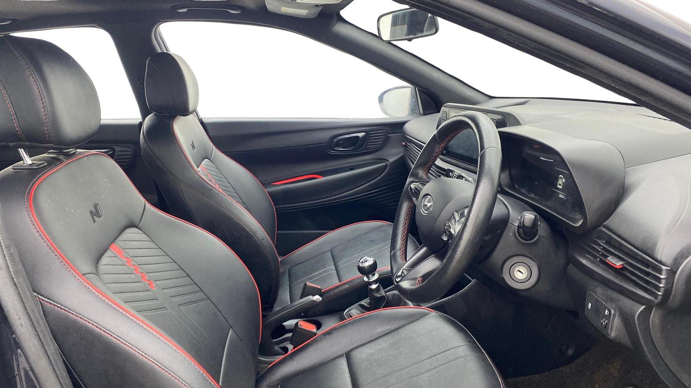 2022 Hyundai NEW I20 N LINE N6 1.0 TURBO GDI IMT, Petrol, Manual, 20,086 km, Right Side Front Door Cabin