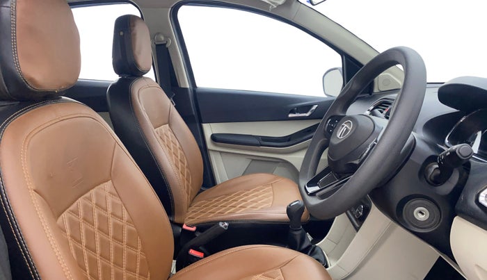2022 Tata Tiago XZ PLUS PETROL, Petrol, Manual, 33,211 km, Right Side Front Door Cabin