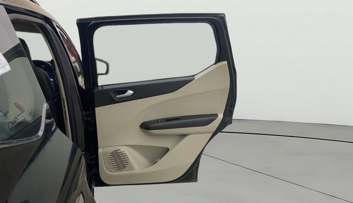 2024 Renault TRIBER RXZ AMT, Petrol, Automatic, 34,149 km, RHS Rear Door