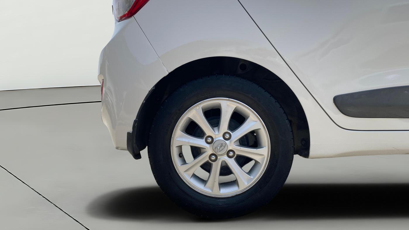 2015 Hyundai Grand i10 ASTA AT 1.2 KAPPA VTVT, Petrol, Automatic, 78,121 km, Right Rear Wheel