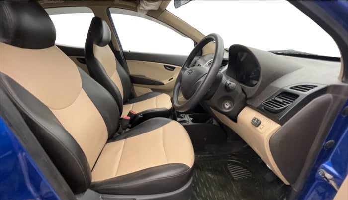 2016 Hyundai Eon ERA +, CNG, Manual, 47,892 km, Right Side Front Door Cabin