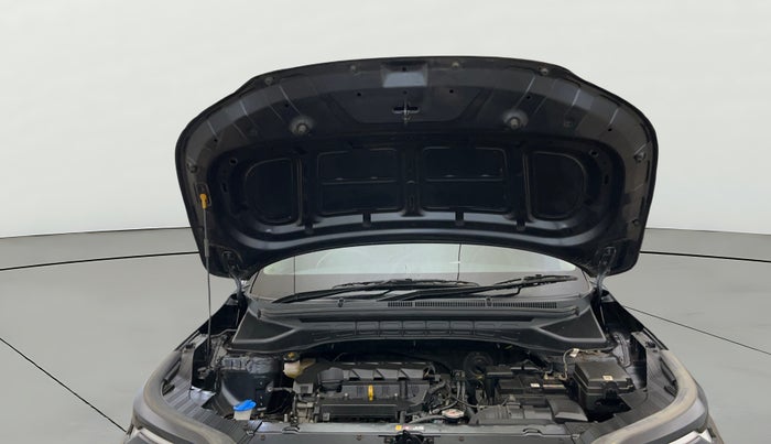 2022 KIA CARENS PRESTIGE 1.4 PETROL 7 STR, Petrol, Manual, 12,381 km, Open Bonet