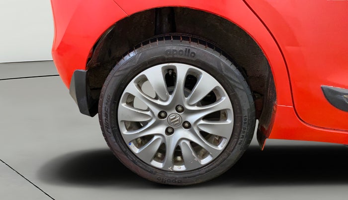 2018 Maruti Baleno ALPHA PETROL 1.2, CNG, Manual, 31,431 km, Right Rear Wheel