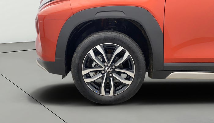 2024 Toyota Urban Cruiser Taisor V 1.0 Petrol MT, Petrol, Manual, 3,060 km, Left Front Wheel