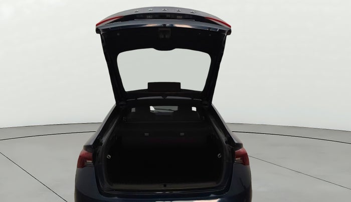 2023 Skoda Octavia L&K 2.0 AT, Petrol, Automatic, 41,459 km, Boot Door Open