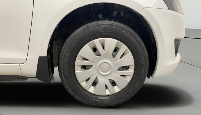 2013 Maruti Swift VXI, Petrol, Manual, 82,233 km, Right Front Wheel