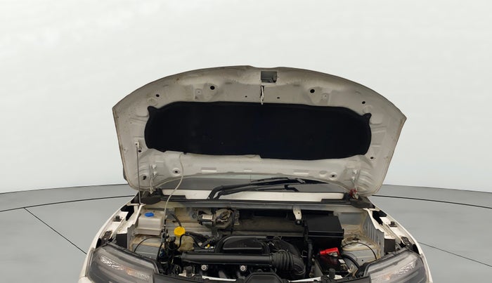 2025 Renault Kwid RXL 1.0 (O), Petrol, Manual, 5,101 km, Open Bonet