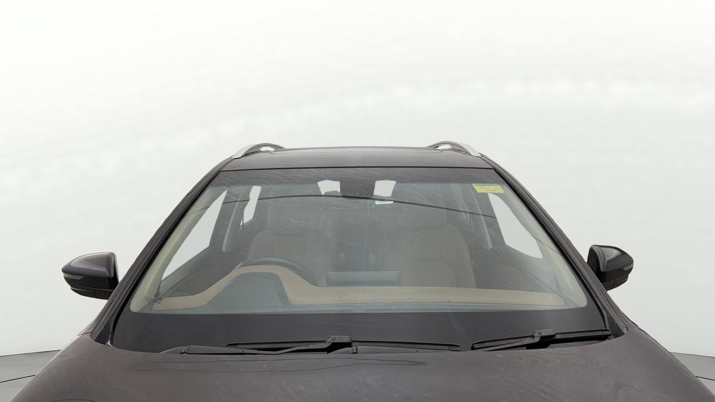 2023 MG HECTOR PLUS SHARP PRO 2.0 TURBO DIESEL 6 STR, Diesel, Manual, 1,15,403 km, Front Windshield