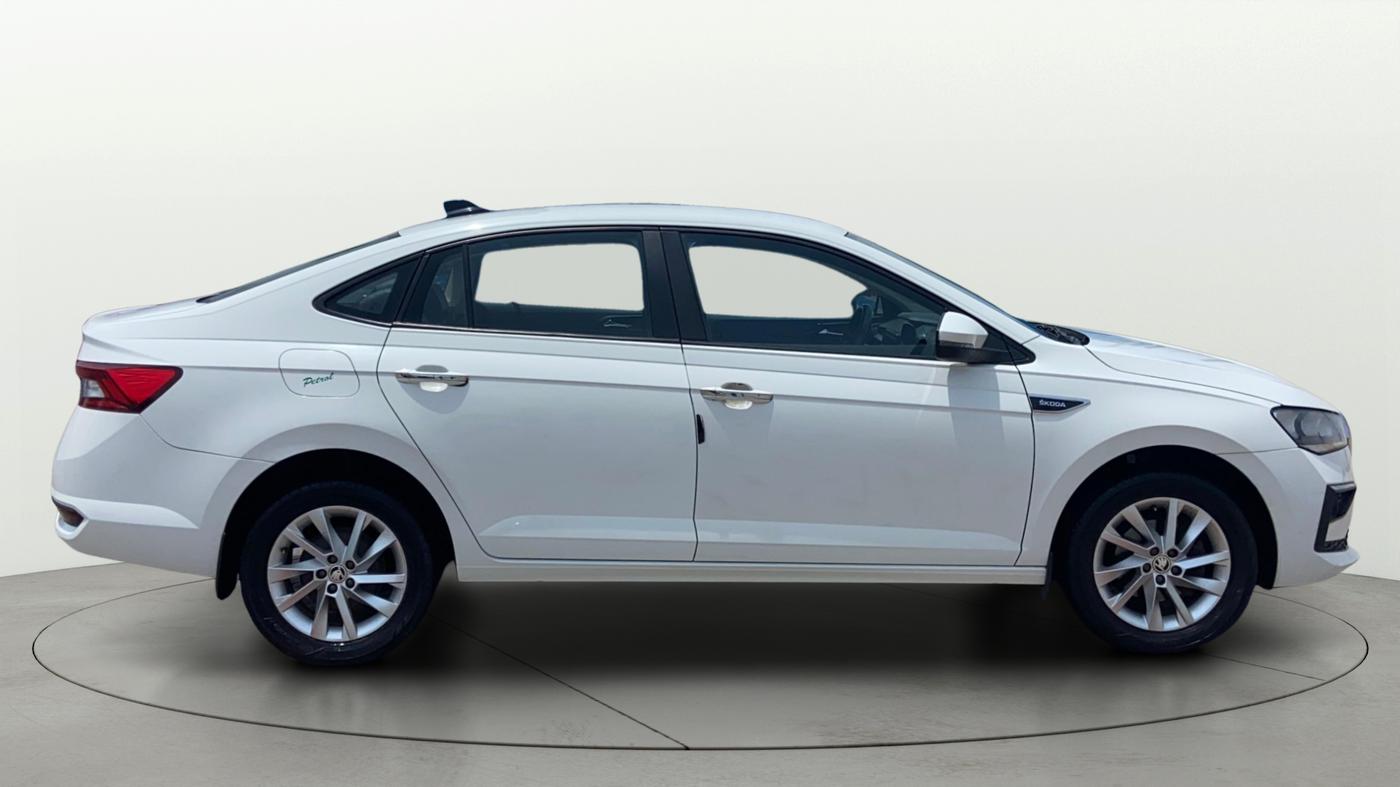 2023 Skoda SLAVIA AMBITION 1.0L TSI AT, Petrol, Automatic, 75,687 km, Right Side View