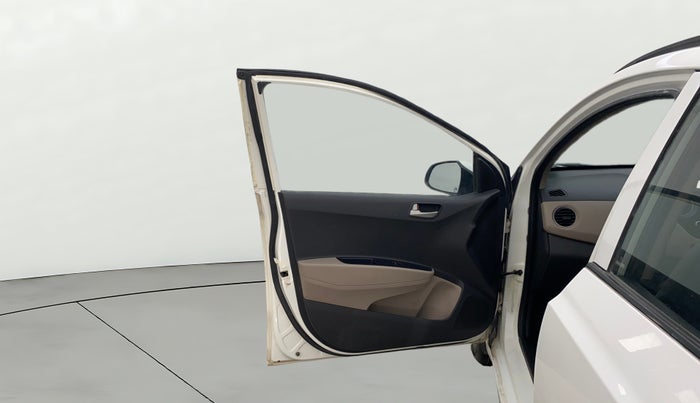 2014 Hyundai Grand i10 SPORTZ AT 1.2 KAPPA VTVT, Petrol, Automatic, 44,880 km, LHS Front Door