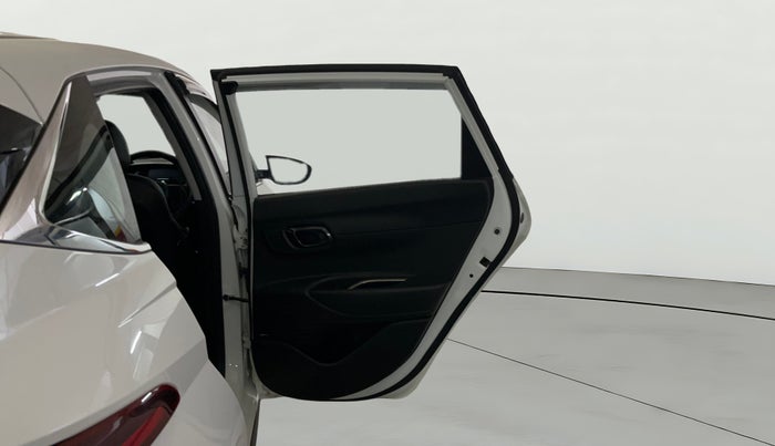 2021 Hyundai NEW I20 ASTA 1.0 GDI TURBO DCT, Petrol, Automatic, 30,375 km, RHS Rear Door