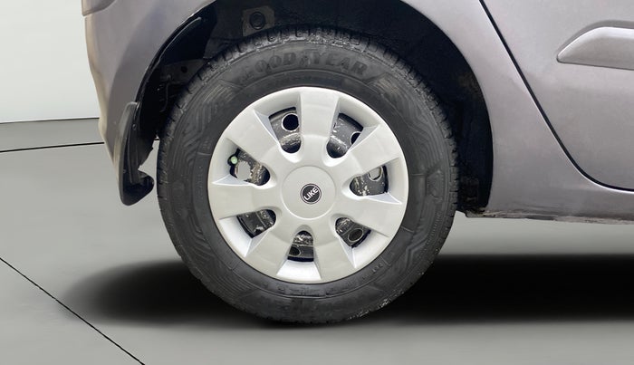 2012 Hyundai i10 ERA 1.1, Petrol, Manual, 66,011 km, Right Rear Wheel