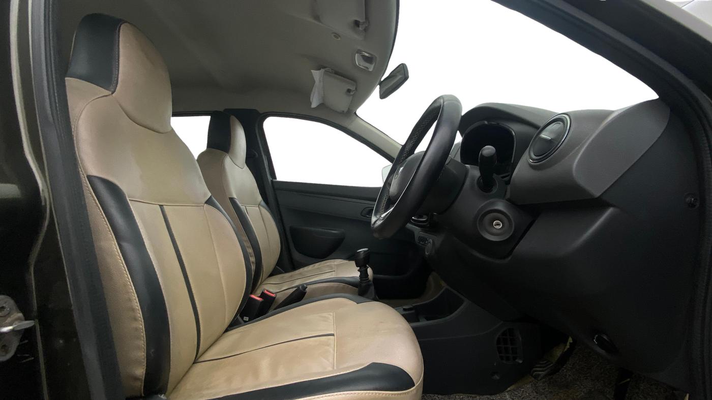 2016 Renault Kwid RXT 0.8, Petrol, Manual, 87,962 km, Right Side Front Door Cabin