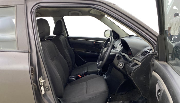 2016 Maruti Swift LXI, Petrol, Manual, 70,923 km, Right Side Front Door Cabin