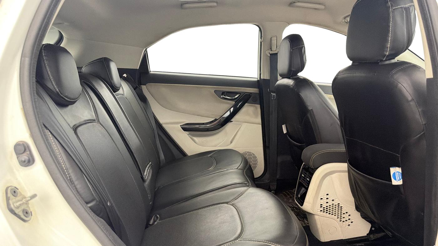 2022 Tata NEXON XZ PLUS PETROL, Petrol, Manual, 22,623 km, Right Side Rear Door Cabin