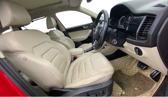 2018 Skoda Kodiaq STYLE 2.0 TDI 4X4 AT, Diesel, Automatic, 86,339 km, Right Side Front Door Cabin