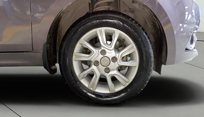 2018 Tata Tiago XZ PETROL, Petrol, Manual, 13,866 km, Right Front Wheel