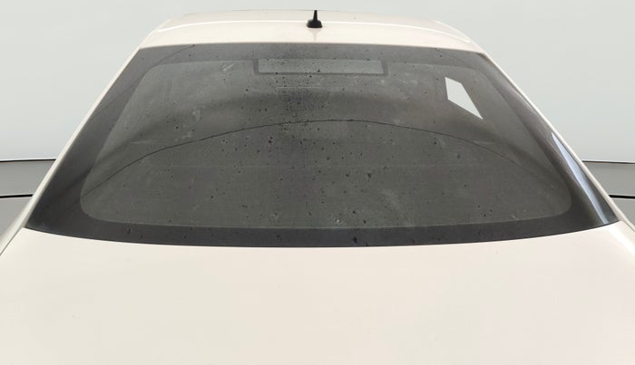 2017 Skoda Superb L&K 1.8 TSI AT, Petrol, Automatic, 91,341 km, Rear Windshield