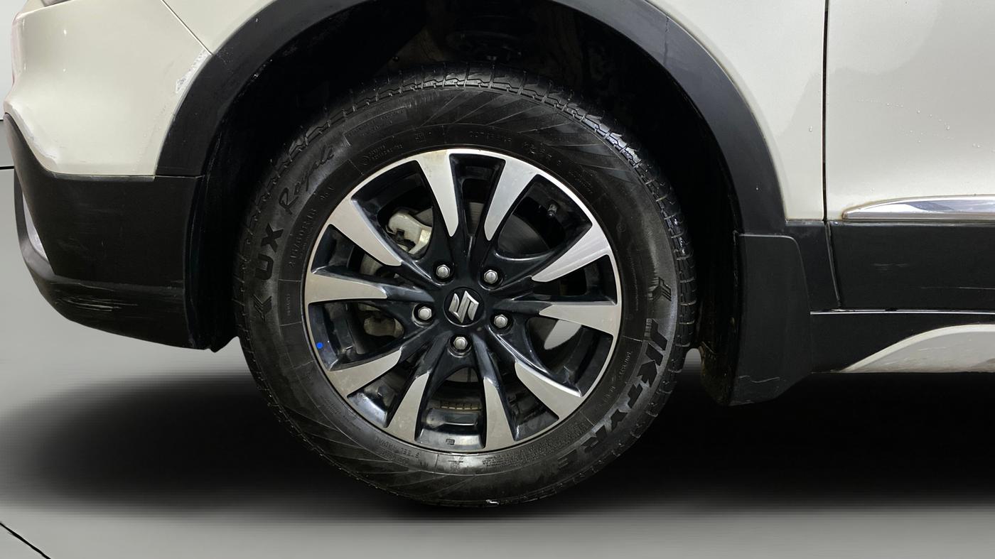 2022 Maruti S Cross ZETA 1.5, Petrol, Manual, 25,620 km, Left Front Wheel