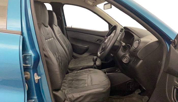 2022 Renault Kwid RXL 1.0 (O), Petrol, Manual, 15,884 km, Right Side Front Door Cabin