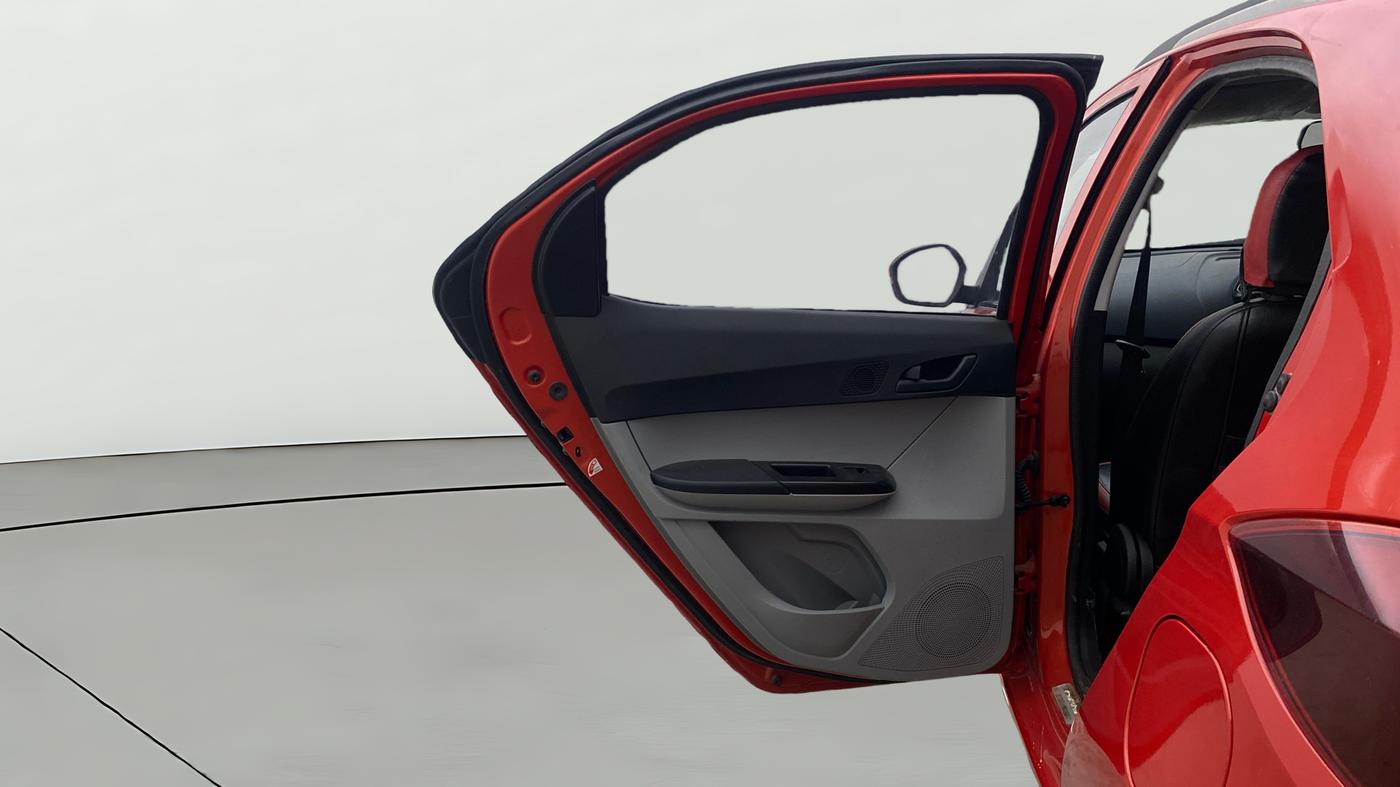 2021 Tata Tiago XT PETROL, Petrol, Manual, 55,665 km, LHS Rear Door