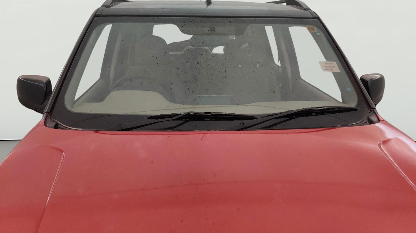 2018 Mahindra TUV300 T10, Diesel, Manual, 93,366 km, Front Windshield