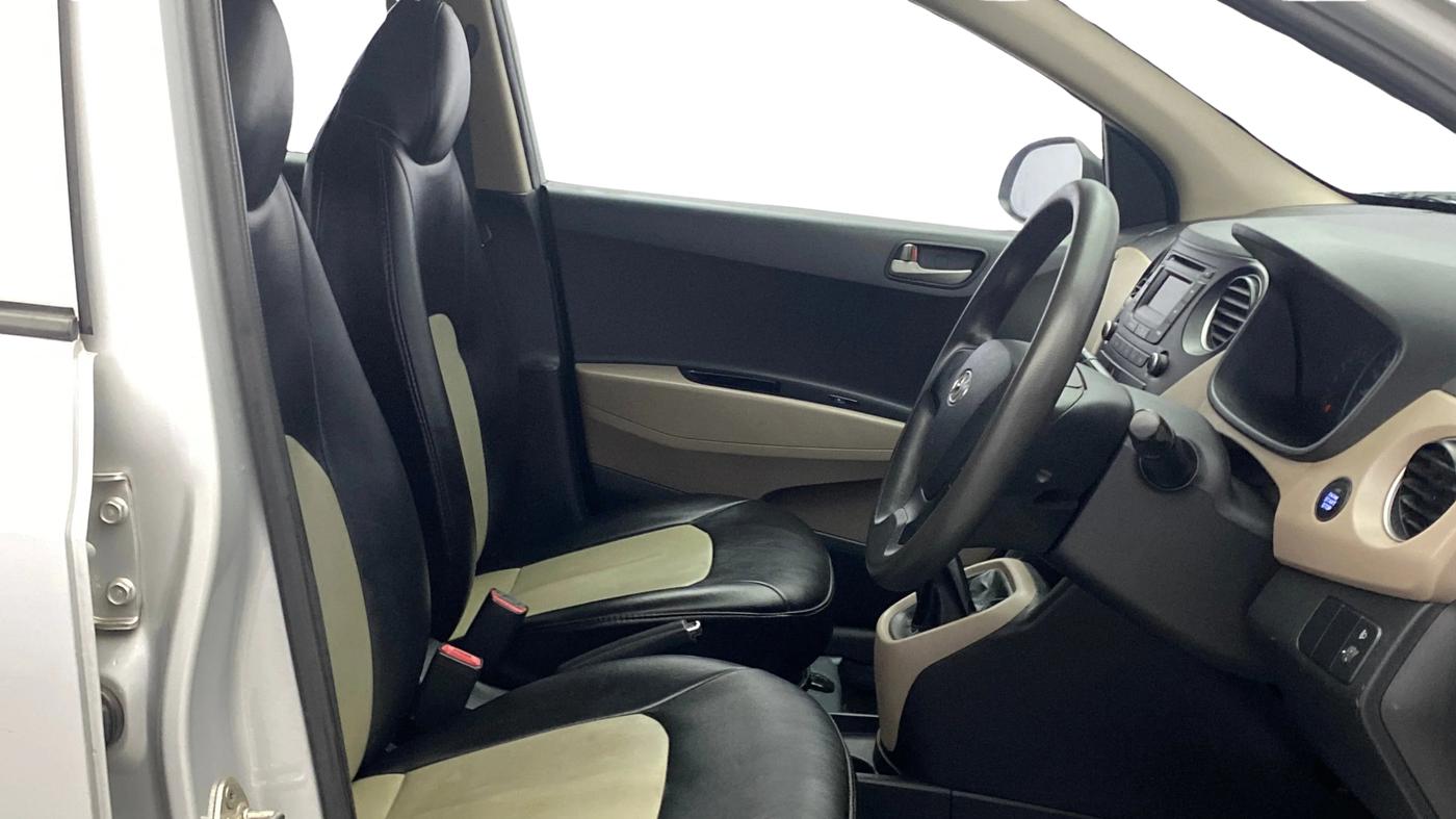 2014 Hyundai Grand i10 SPORTZ 1.2 KAPPA VTVT, Petrol, Manual, 84,021 km, Right Side Front Door Cabin