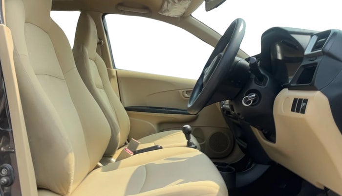 2017 Honda Amaze 1.2L I-VTEC S, Petrol, Manual, 69,673 km, Right Side Front Door Cabin