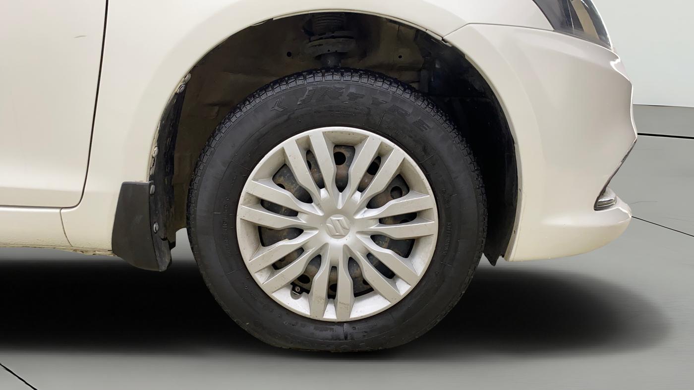 2016 Maruti Swift Dzire VXI AT, Petrol, Automatic, 7,435 km, Right Front Wheel