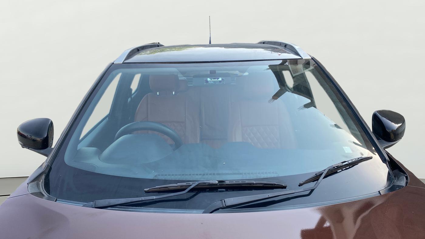 2021 Nissan MAGNITE XV PREMIUM, Petrol, Manual, 38,247 km, Front Windshield