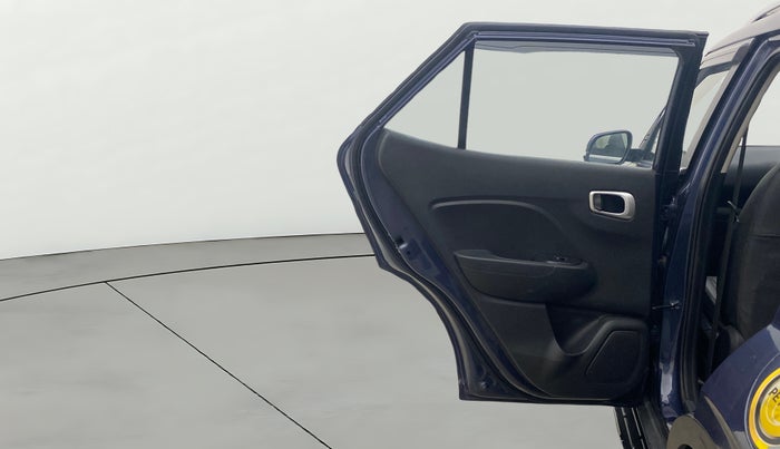 2022 Hyundai VENUE SX 1.0 TURBO IMT, Petrol, Manual, 36,243 km, LHS Rear Door