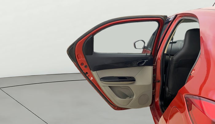 2018 Tata Tiago XTA PETROL, CNG, Automatic, 75,818 km, LHS Rear Door