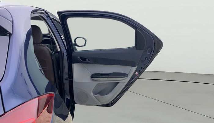 2022 Tata Tiago XT CNG, CNG, Manual, 63,254 km, RHS Rear Door