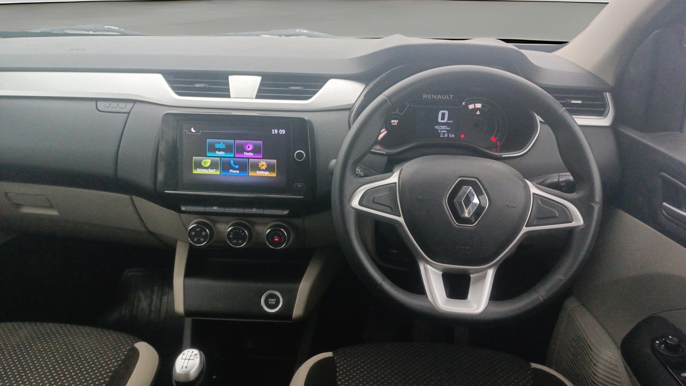 2019 Renault TRIBER RXZ, Petrol, Manual, 45,080 km, Steering Wheel Close Up